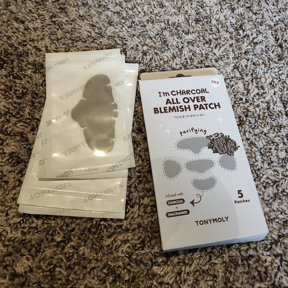 TONYMOLY Charcoal Blemish Patch